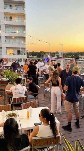 Les Voiles Rooftop Bar · Rooftops