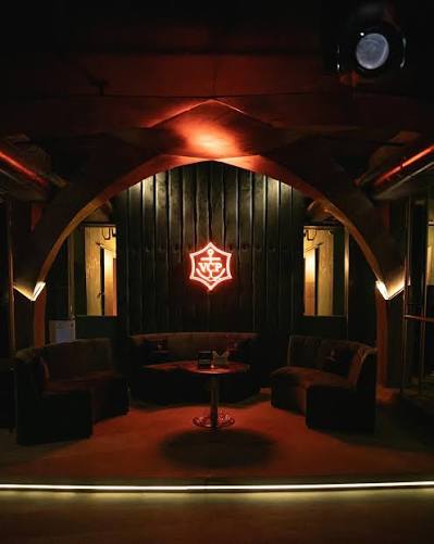 Morgan Warehouse · Discos